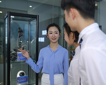 互聯網應用工程師(平面/應用方向)