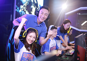 電子競技與新媒體運營