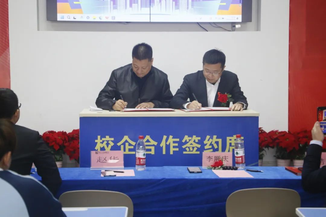 1734655469113215.jpg 640.jpg