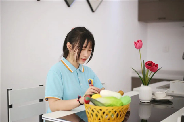 1660092498926605.jpg 02.jpg